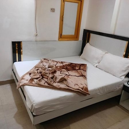Hotel Geetanjali Inn New Delhi Extérieur photo