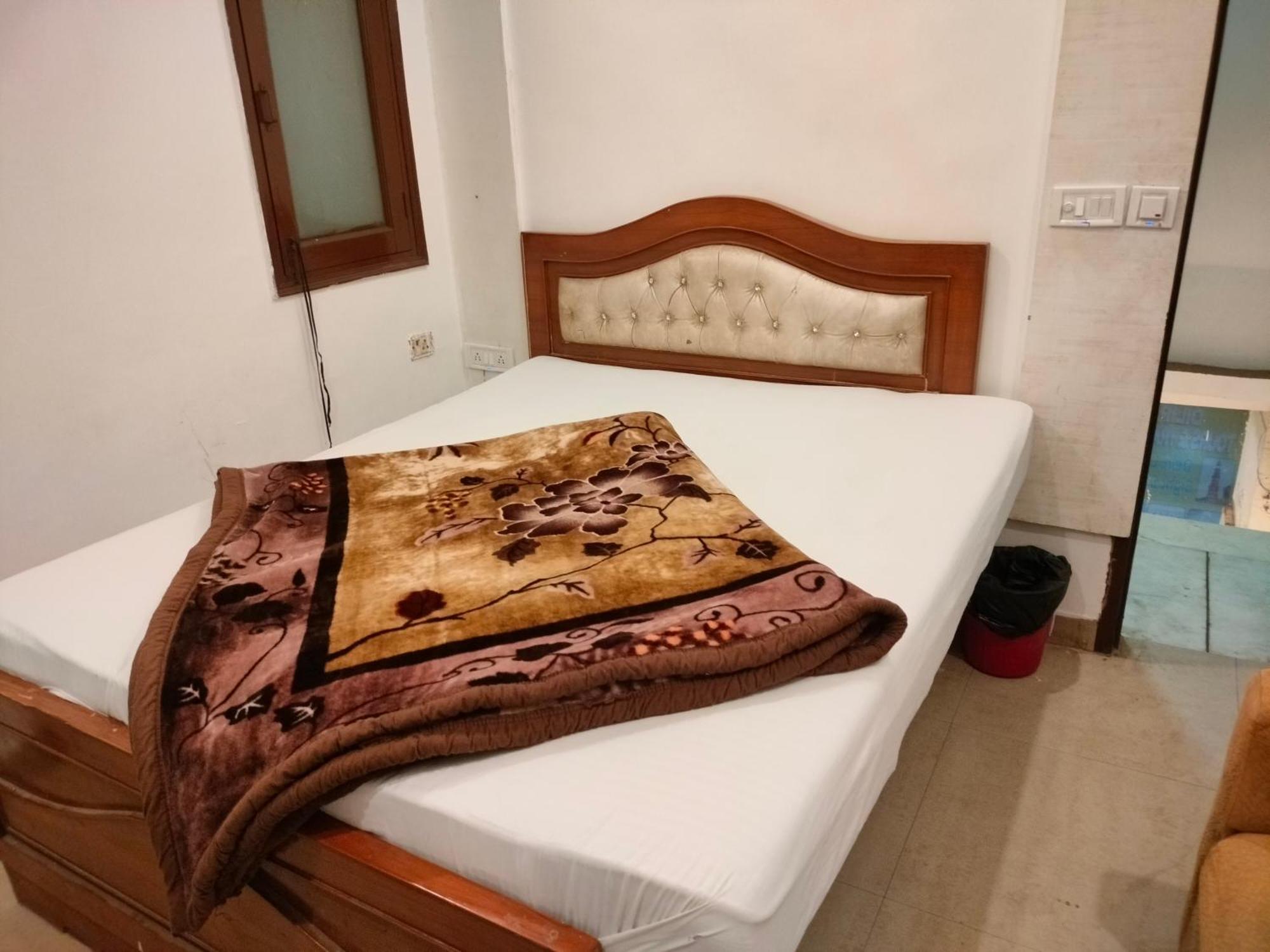 Hotel Geetanjali Inn New Delhi Extérieur photo