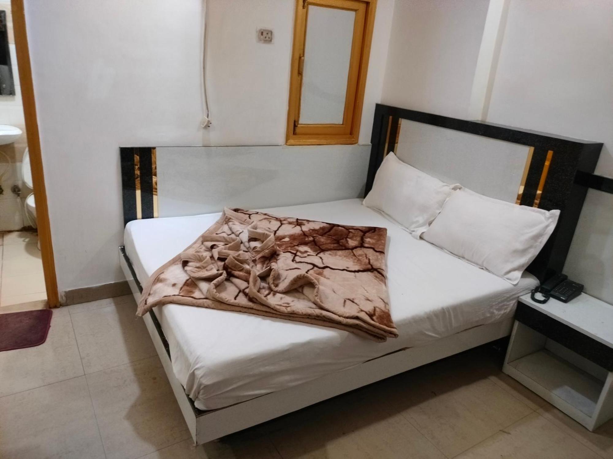 Hotel Geetanjali Inn New Delhi Extérieur photo
