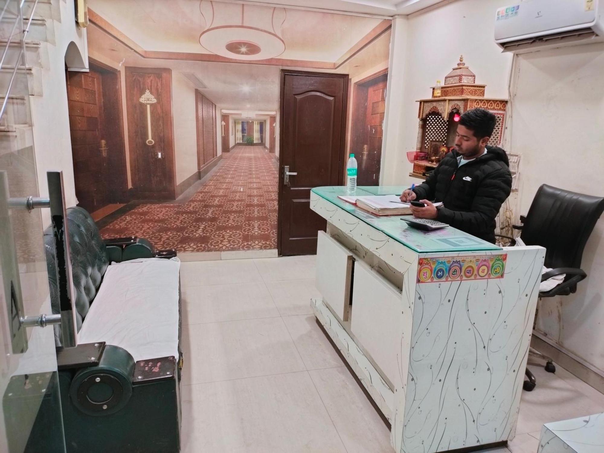 Hotel Geetanjali Inn New Delhi Extérieur photo
