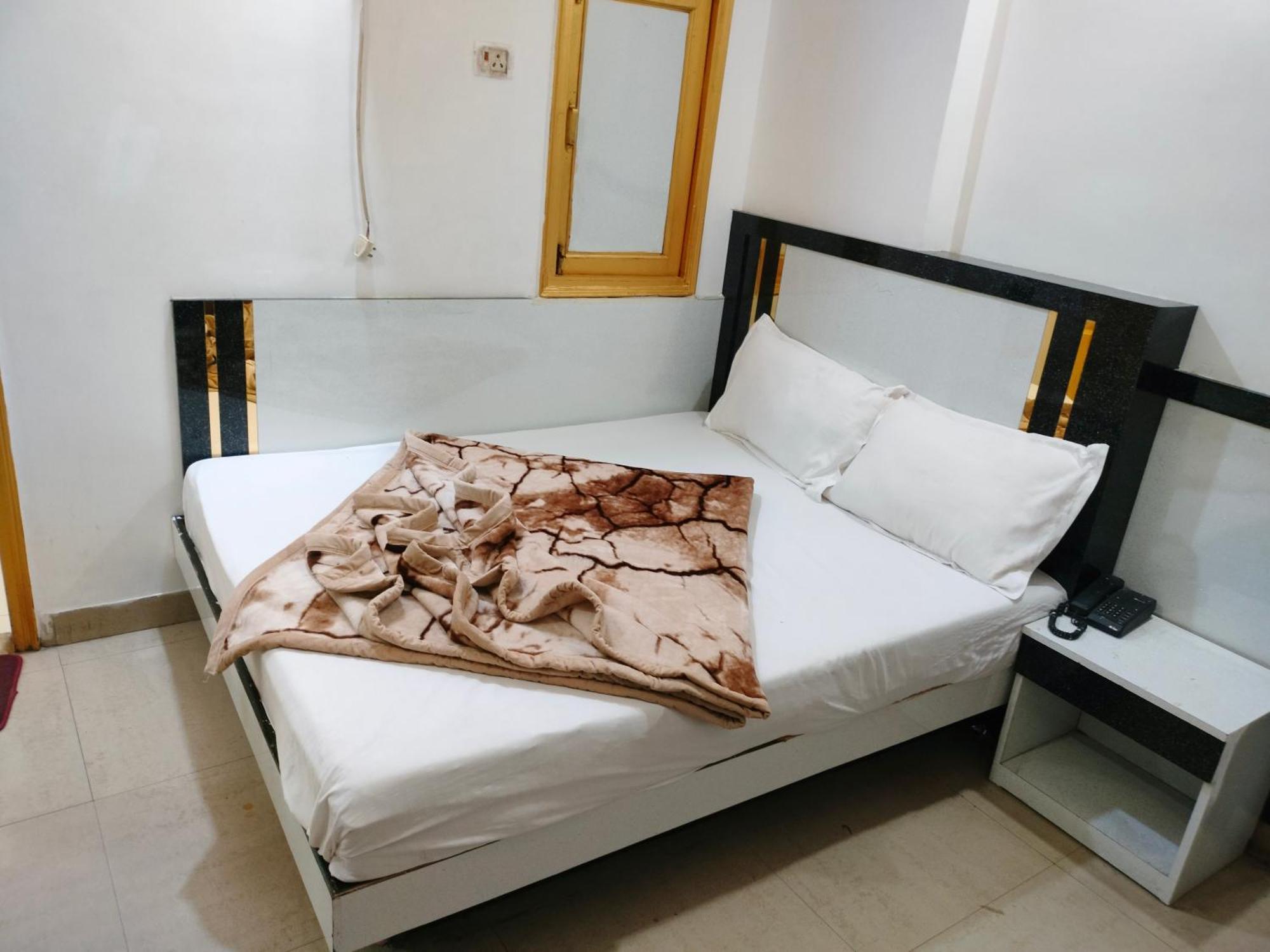 Hotel Geetanjali Inn New Delhi Extérieur photo
