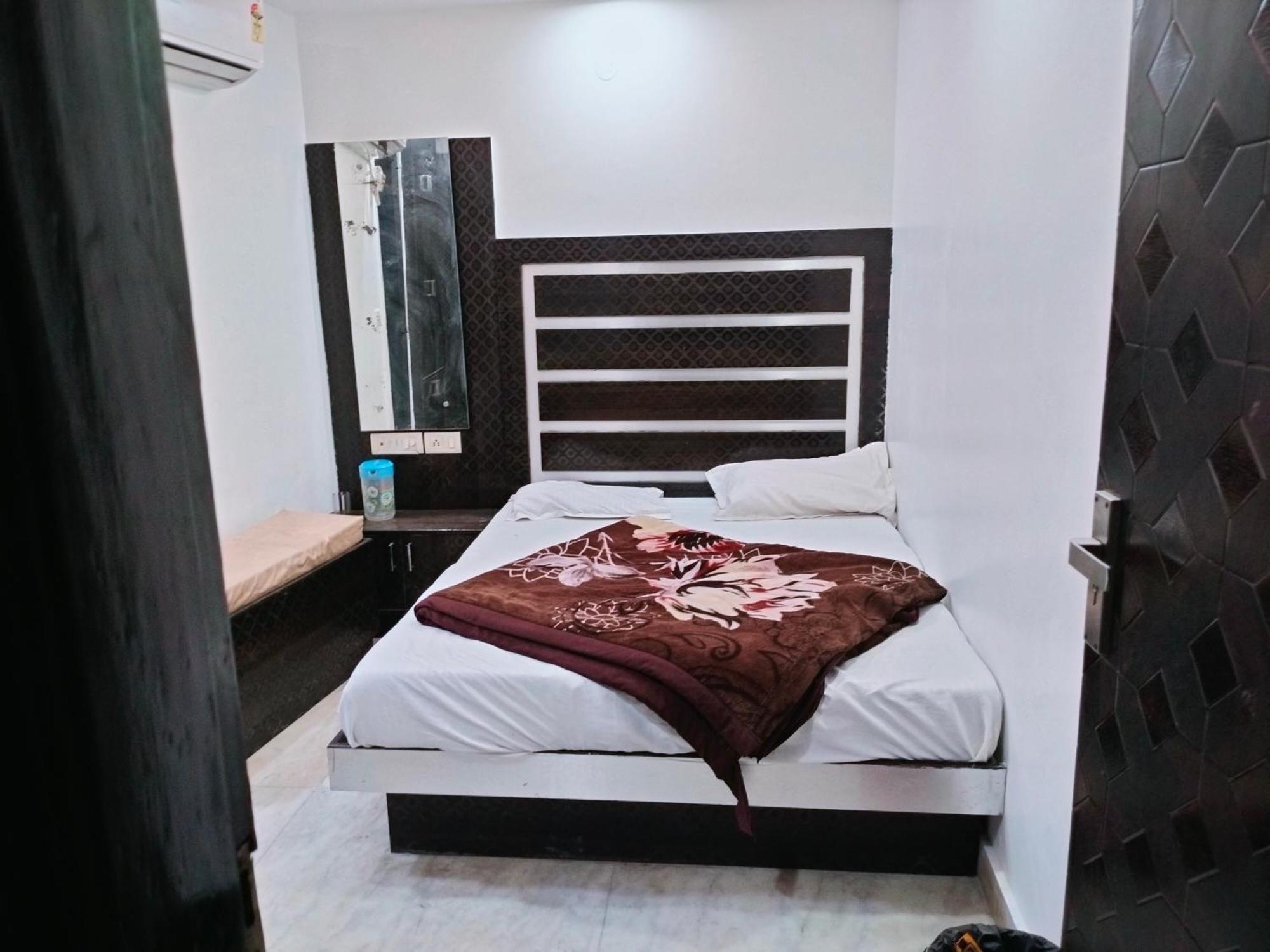 Hotel Geetanjali Inn New Delhi Extérieur photo